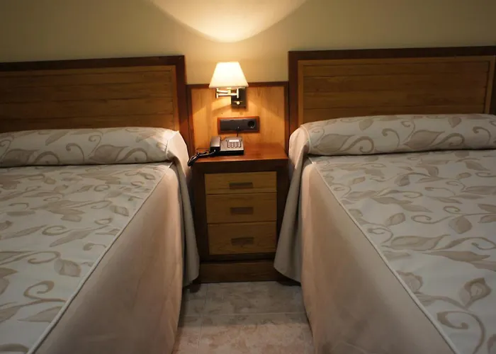Hotel Puente Romano