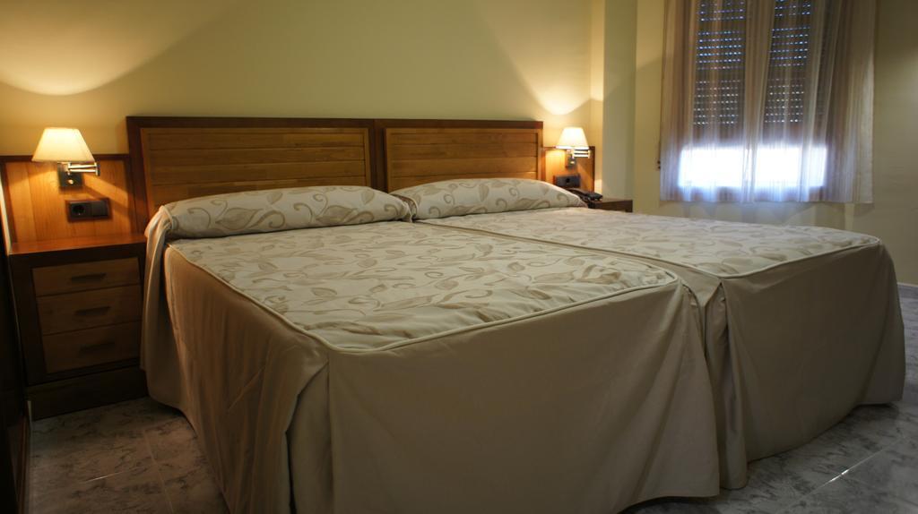 Hotel Puente